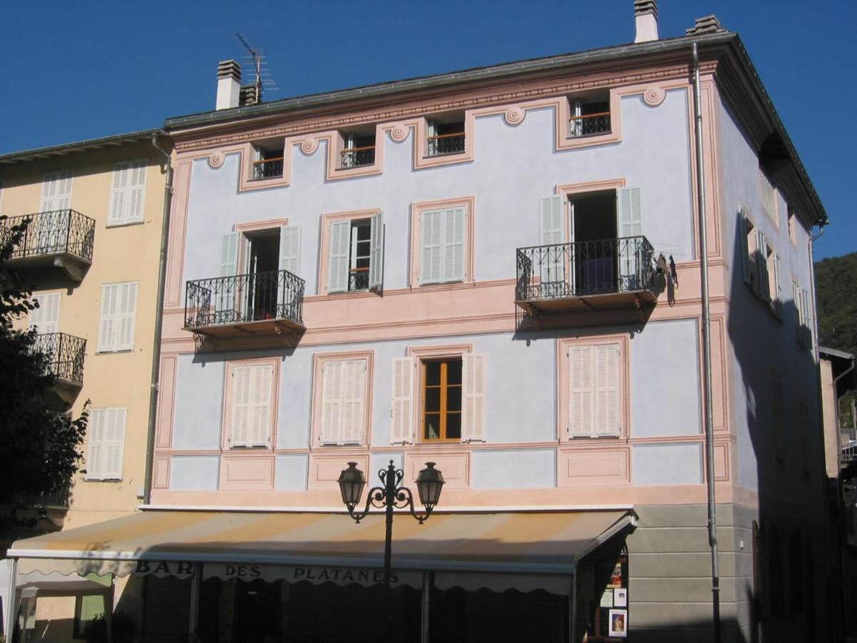 Sunny 1-Bed Apartment In Lovely Mountain Village La Brigue Extérieur photo