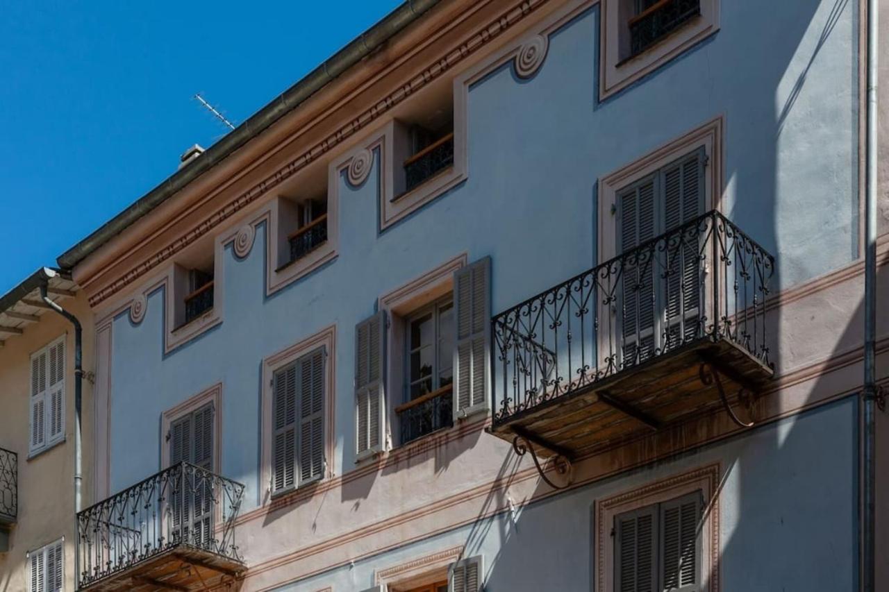 Sunny 1-Bed Apartment In Lovely Mountain Village La Brigue Extérieur photo